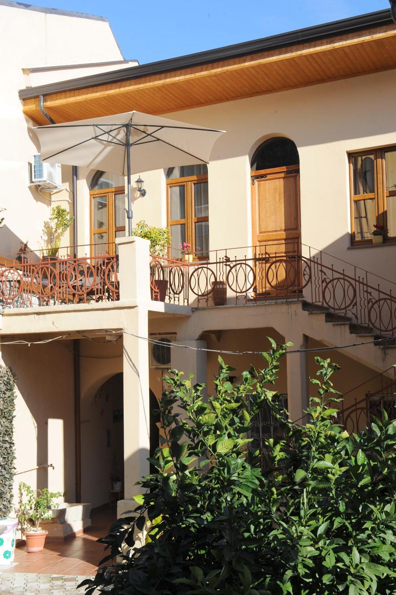 Art Rooms Gjuhadol Shkodër Dış mekan fotoğraf